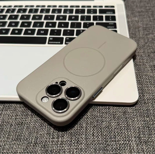 غطاء مغناطيسي من السيليكون الناعم لهاتف iPhone مع حماية كاملة للكاميرا